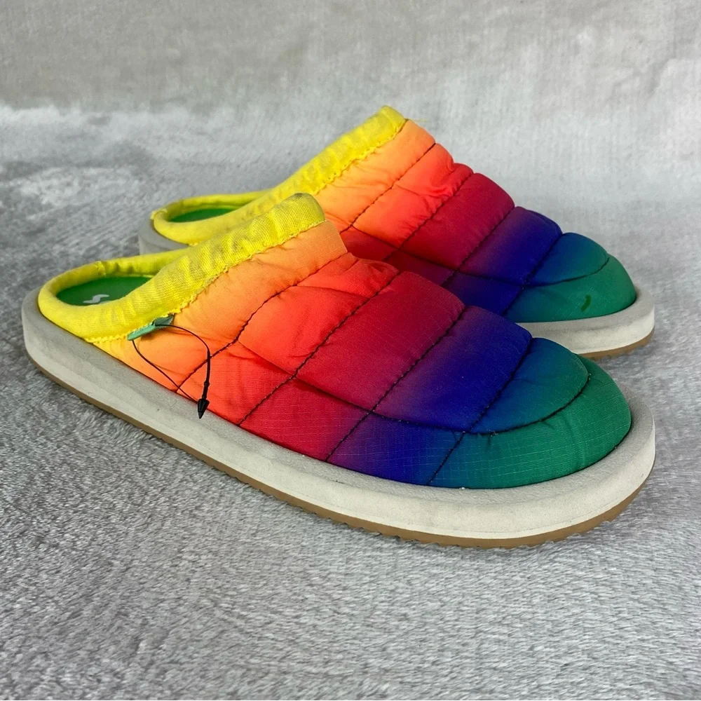 Sanuk‎ Shoes Girls Kids Size 4 Rainbow Tie Dye Quilted Slip On Comfort Slippers